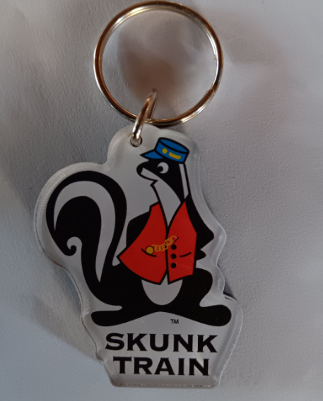 MR. SKUNK KEYCHAIN